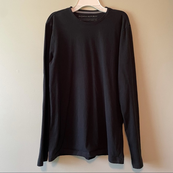 Men’s Banana republic long sleeve soft wash tee